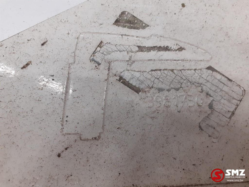 Volvo Occ zijdakspoiler rechts Volvo - Aerodynamics/ Spoiler for Truck: picture 4 Volvo Occ zijdakspoiler rechts Volvo - Aerodynamics/ Spoiler for Truck: picture 4