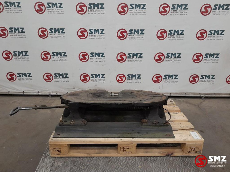 Jost Occ koppelschotel JSK40 + montageplaat JOST - Fifth wheel coupling for Truck: picture 2 Jost Occ koppelschotel JSK40 + montageplaat JOST - Fifth wheel coupling for Truck: picture 2