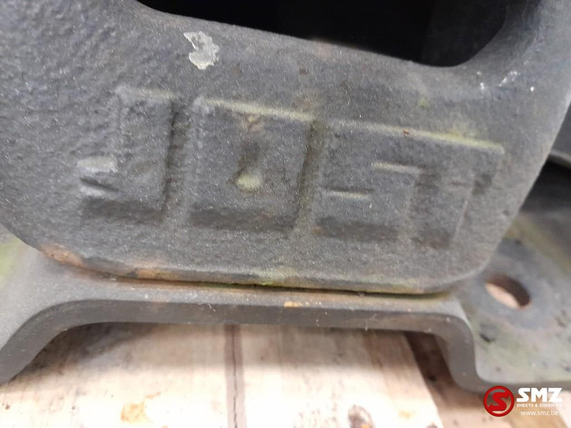 Jost Occ koppelschotel JSK40 + montageplaat JOST - Fifth wheel coupling for Truck: picture 5 Jost Occ koppelschotel JSK40 + montageplaat JOST - Fifth wheel coupling for Truck: picture 5