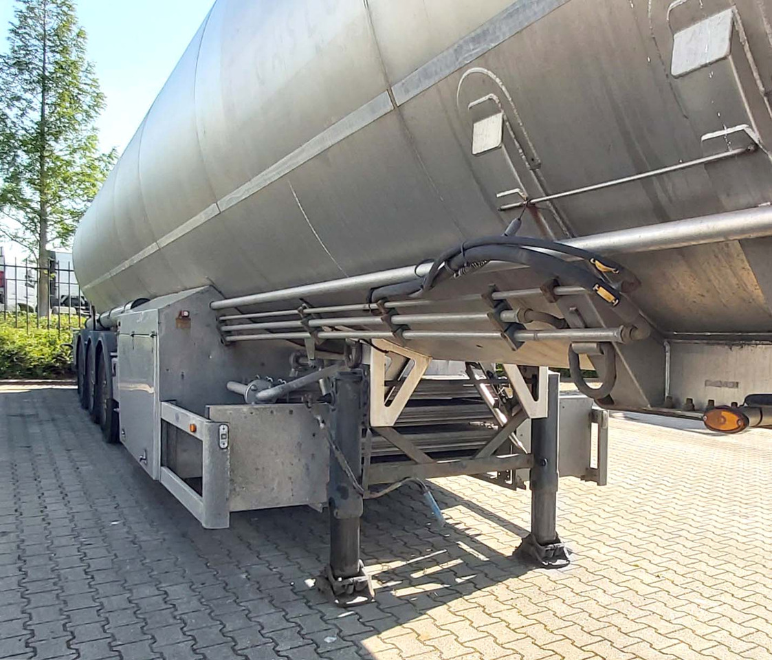 INDOX LNG Methan Gas Cryogenic - Tanker semi-trailer: picture 5 INDOX LNG Methan Gas Cryogenic - Tanker semi-trailer: picture 5
