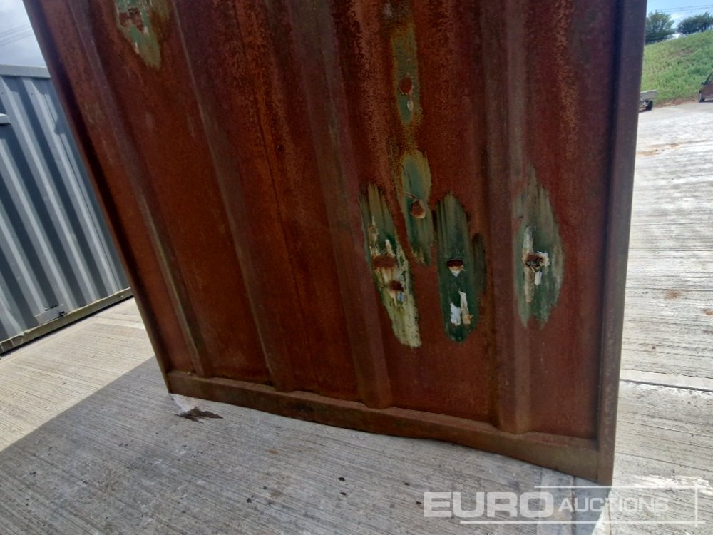 10' x 8' Sound Proof Container (Cannot Be Reconsigned) - Shipping container: picture 4 10' x 8' Sound Proof Container (Cannot Be Reconsigned) - Shipping container: picture 4