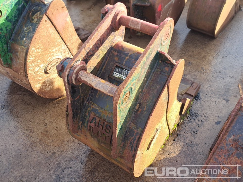 18" Strickland Digging Bucket 45mm Pin to suit 4-6 Ton Excavator - Bucket: picture 5 18" Strickland Digging Bucket 45mm Pin to suit 4-6 Ton Excavator - Bucket: picture 5