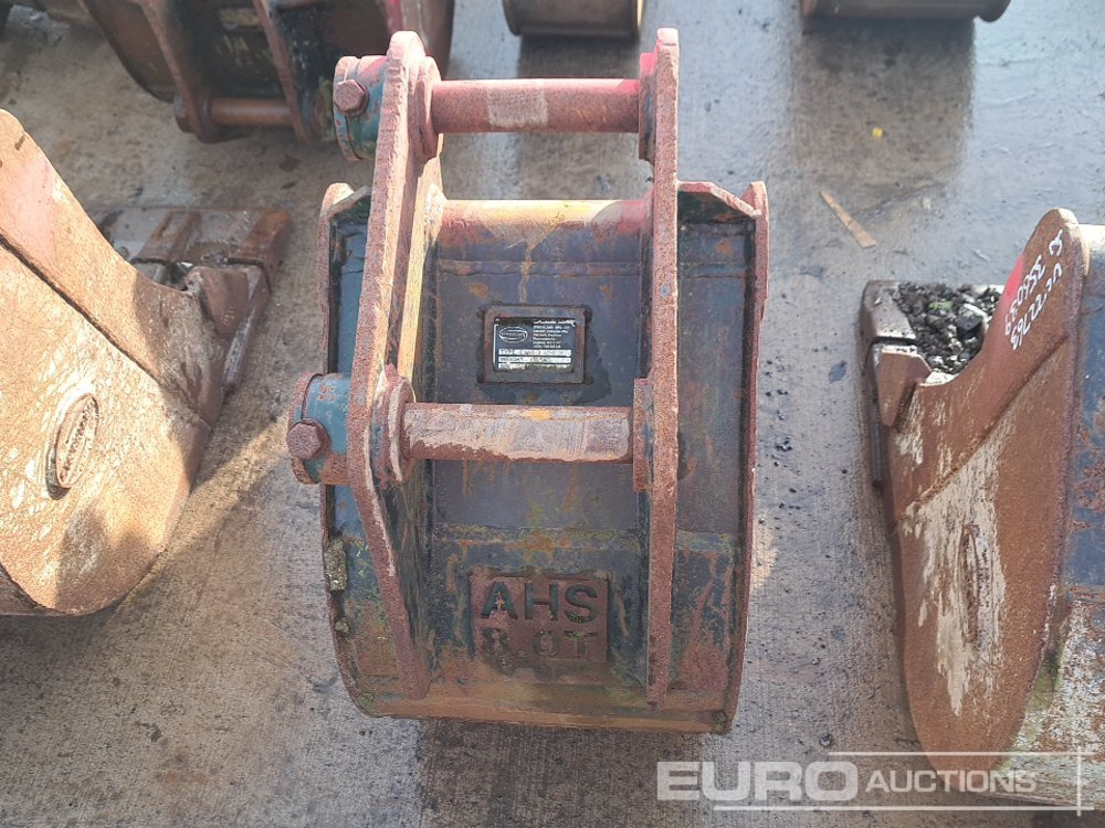 18" Strickland Digging Bucket 45mm Pin to suit 4-6 Ton Excavator - Bucket: picture 4 18" Strickland Digging Bucket 45mm Pin to suit 4-6 Ton Excavator - Bucket: picture 4