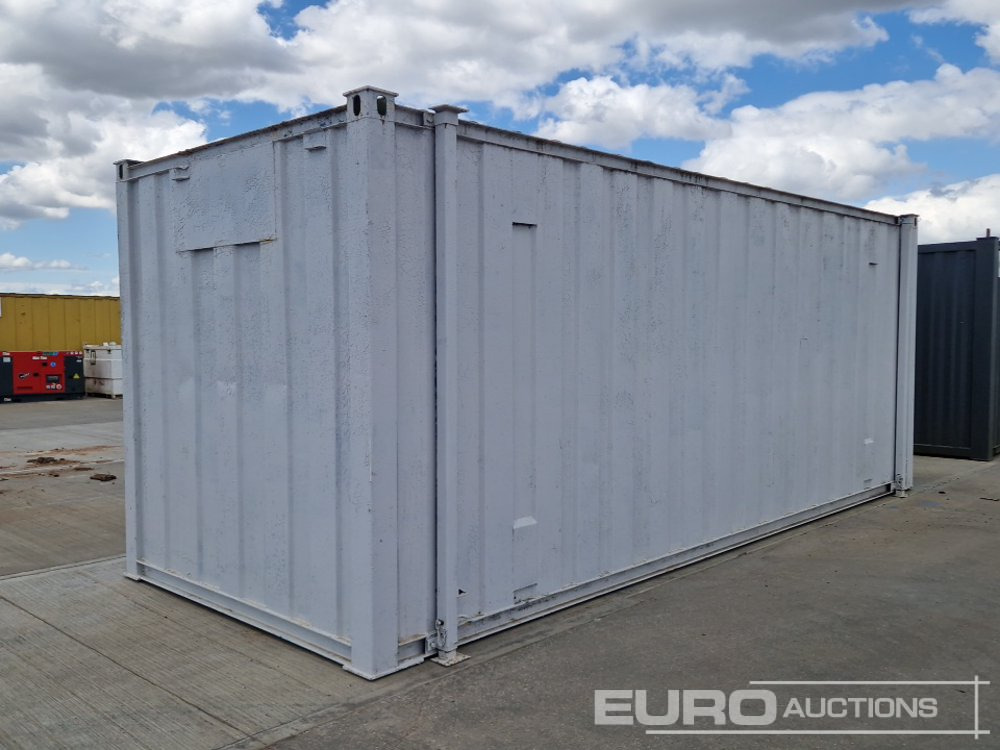 20' x 8' Container (Cannot Be Reconsigned) - Shipping container: picture 5 20' x 8' Container (Cannot Be Reconsigned) - Shipping container: picture 5