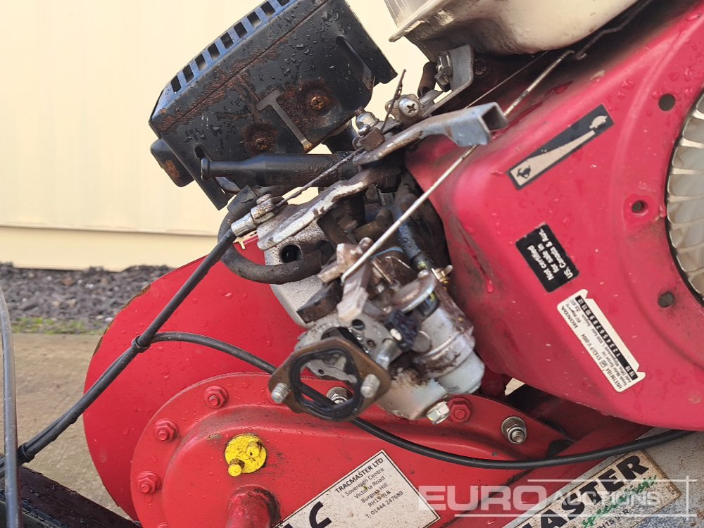 Construction equipment 2001 Tracmaster C2000 Petrol Rotovator, Honda Engine, (Spares): picture 22 Construction equipment 2001 Tracmaster C2000 Petrol Rotovator, Honda Engine, (Spares): picture 22