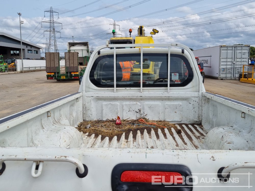 Pickup truck 2008 Mitsubishi L200: picture 14