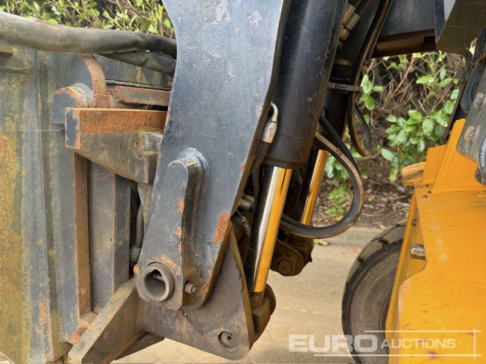 Telescopic handler 2012 JCB TLT30D: picture 24