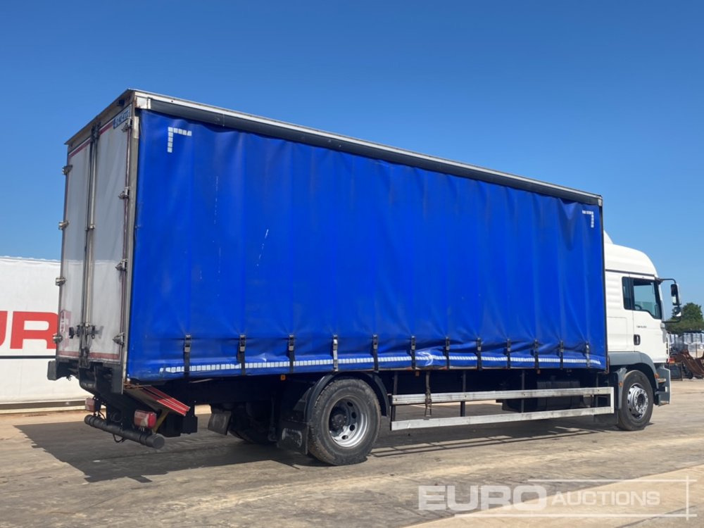 2012 MAN TGM 18.250 - Curtain side truck: picture 5 2012 MAN TGM 18.250 - Curtain side truck: picture 5
