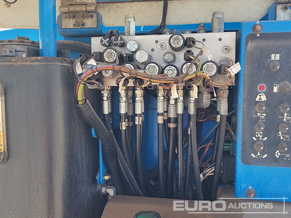 Aerial platform 2013 Genie Z-45/25J: picture 24