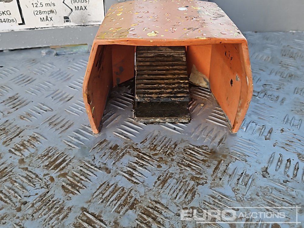 Aerial platform 2013 Niftylift HR15NDE: picture 31