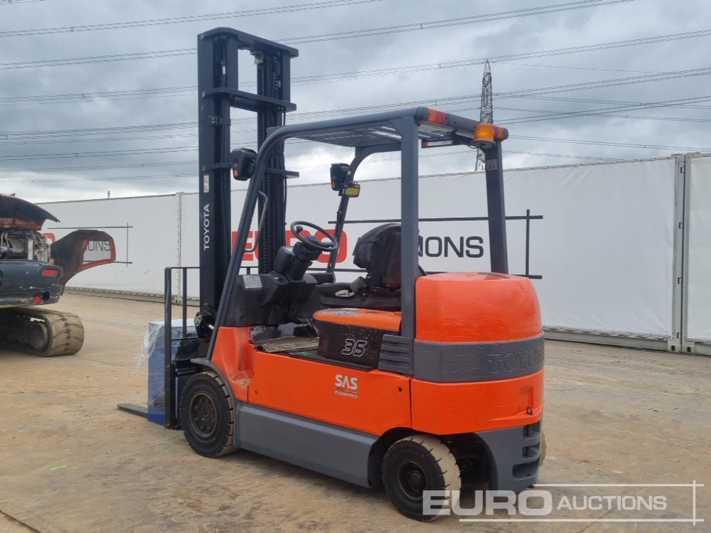 2013 Toyota 7FBMF35 - Forklift: picture 3 2013 Toyota 7FBMF35 - Forklift: picture 3