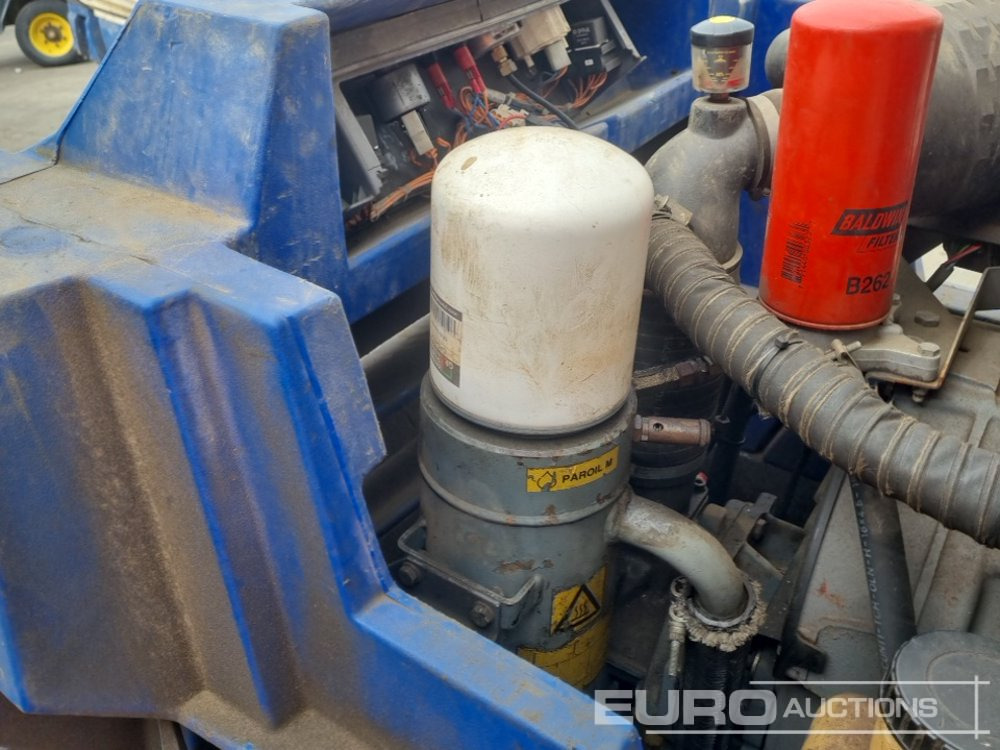 Air compressor 2014 Atlas Copco XAS47KD 92CFM: picture 22