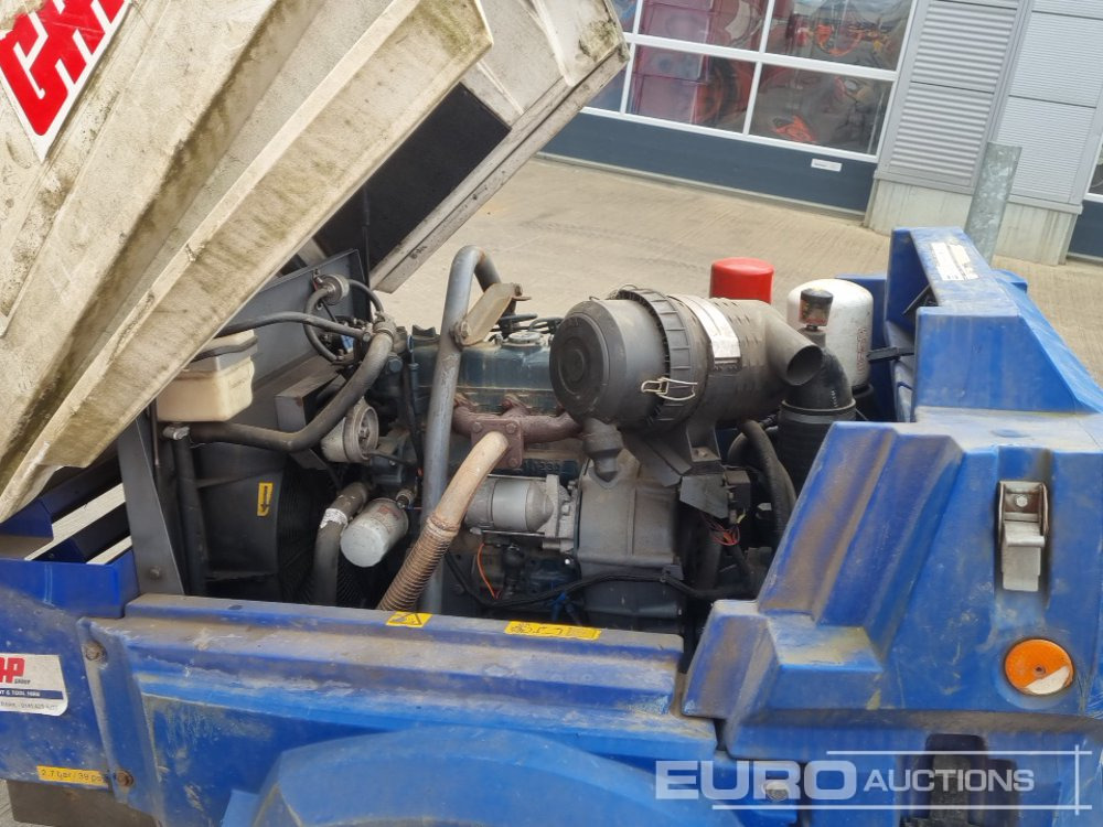 Air compressor 2014 Atlas Copco XAS47KD 92CFM: picture 16