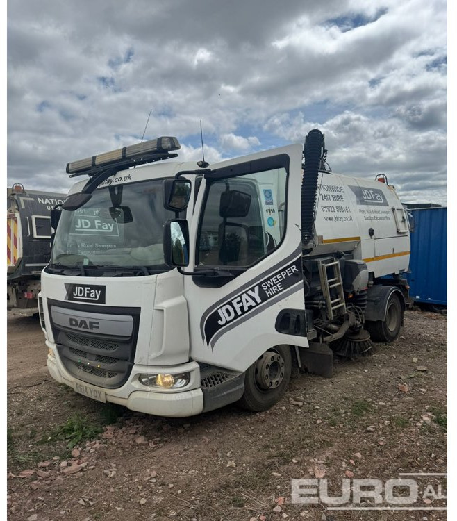 2014 DAF LF 180 FA - Road sweeper: picture 1 2014 DAF LF 180 FA - Road sweeper: picture 1