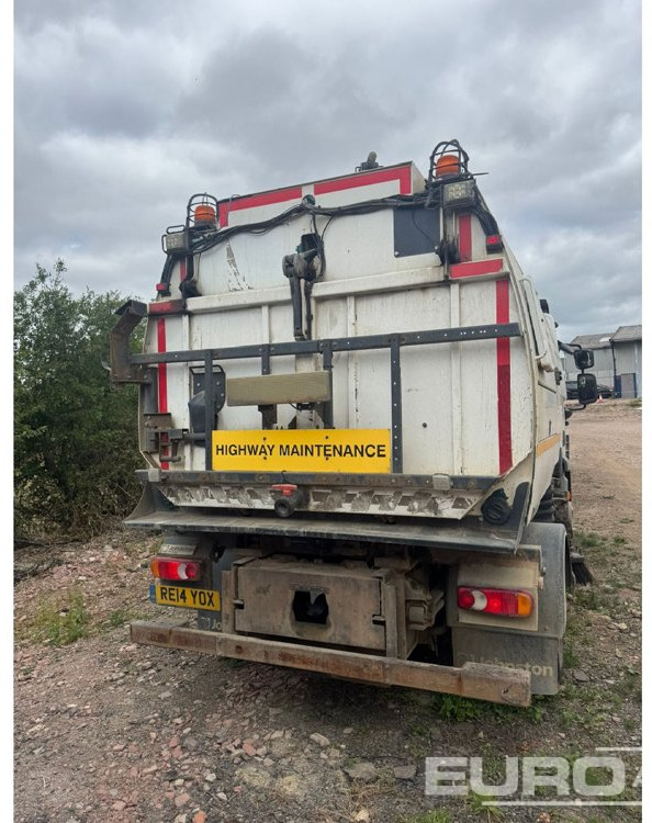 2014 DAF LF 180 FA - Road sweeper: picture 5 2014 DAF LF 180 FA - Road sweeper: picture 5