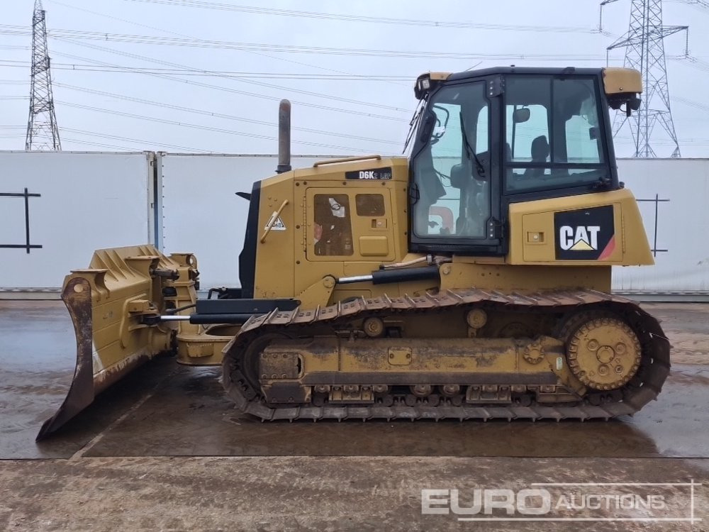 2015 CAT D6K2 LGP - Bulldozer: picture 2 2015 CAT D6K2 LGP - Bulldozer: picture 2