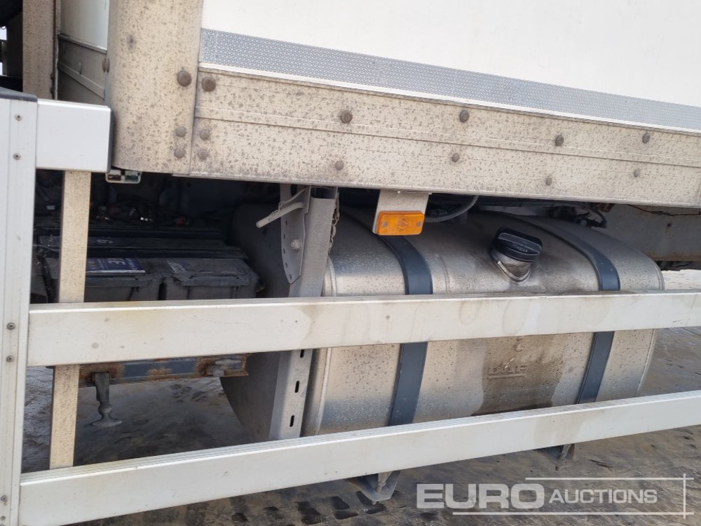 Box truck 2015 DAF CF250: picture 16