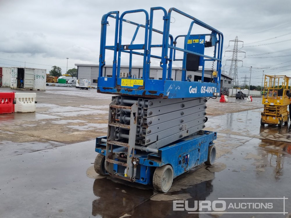 2015 Genie GS4047 - Aerial platform: picture 5 2015 Genie GS4047 - Aerial platform: picture 5