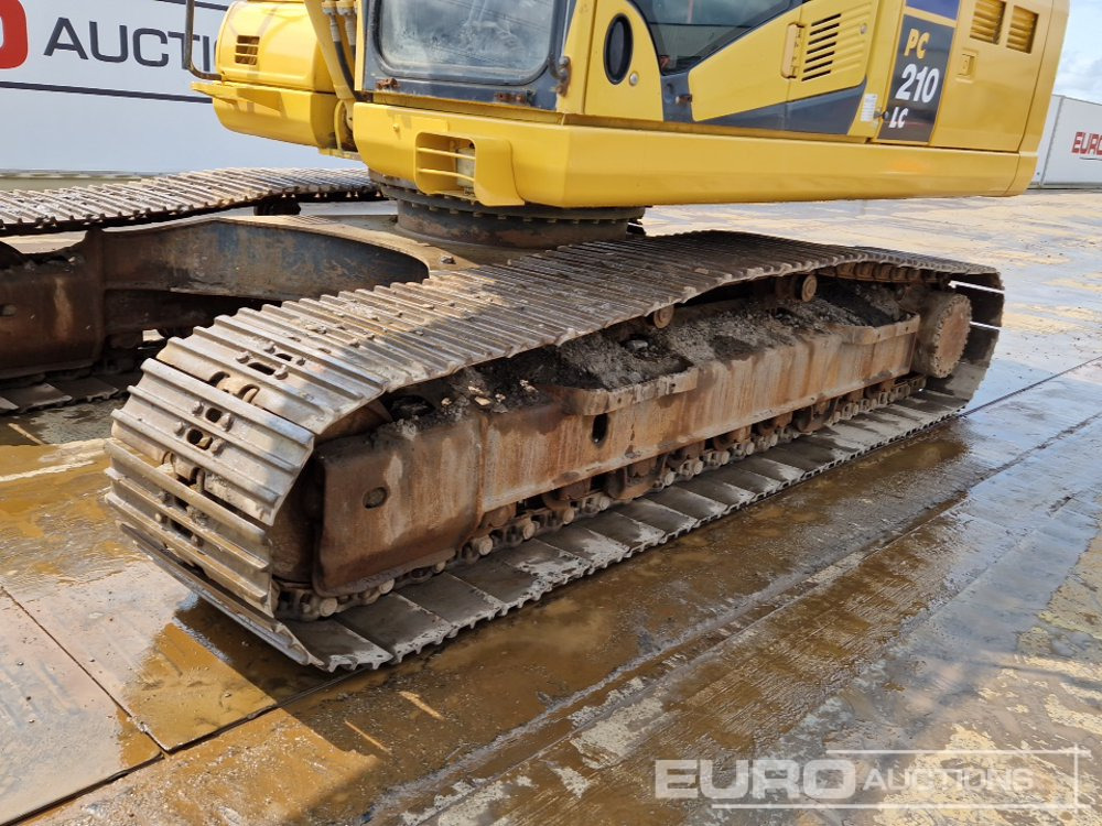Crawler excavator 2015 Komatsu PC210LC-10: picture 9