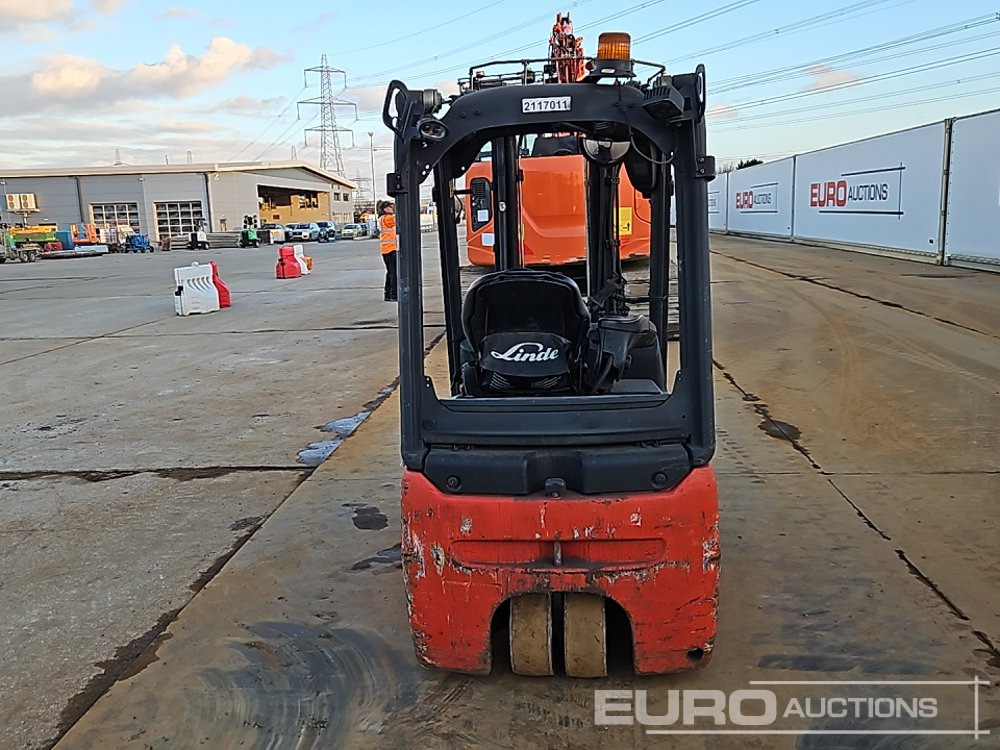 2015 Linde E18-02 - Forklift: picture 4 2015 Linde E18-02 - Forklift: picture 4