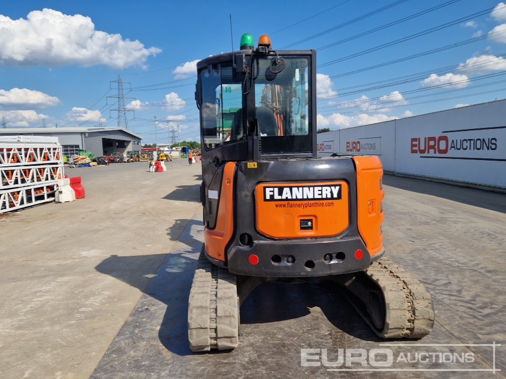 2016 Hitachi ZX55U-5A - Mini excavator: picture 4 2016 Hitachi ZX55U-5A - Mini excavator: picture 4