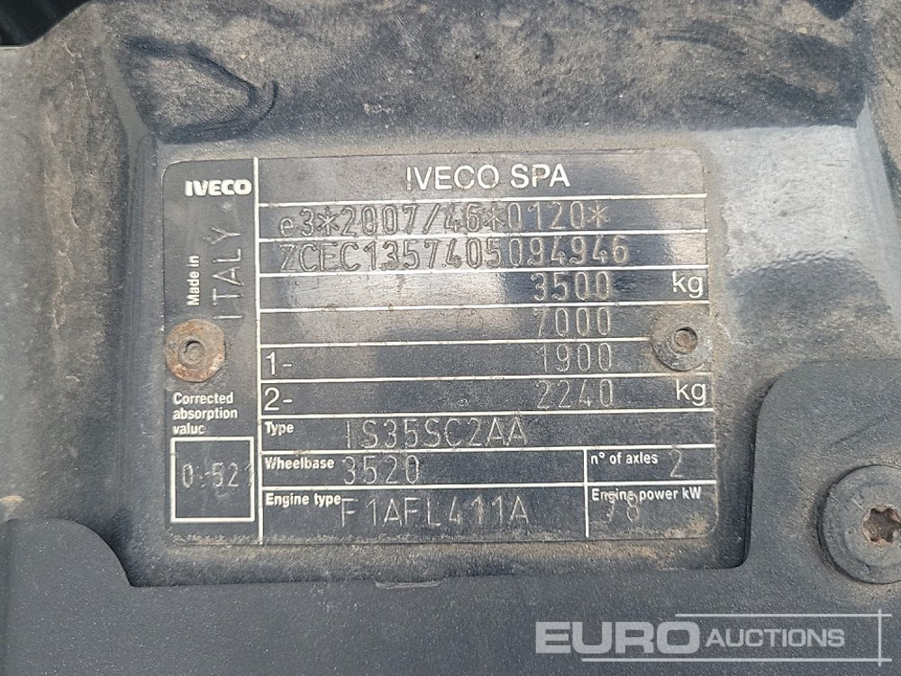 Combi van 2016 Iveco Daily 35S11: picture 45