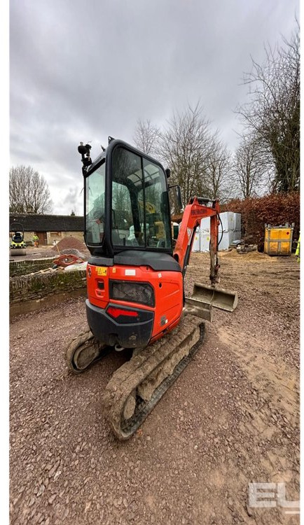 2016 Kubota U27-4 - Mini excavator: picture 3 2016 Kubota U27-4 - Mini excavator: picture 3