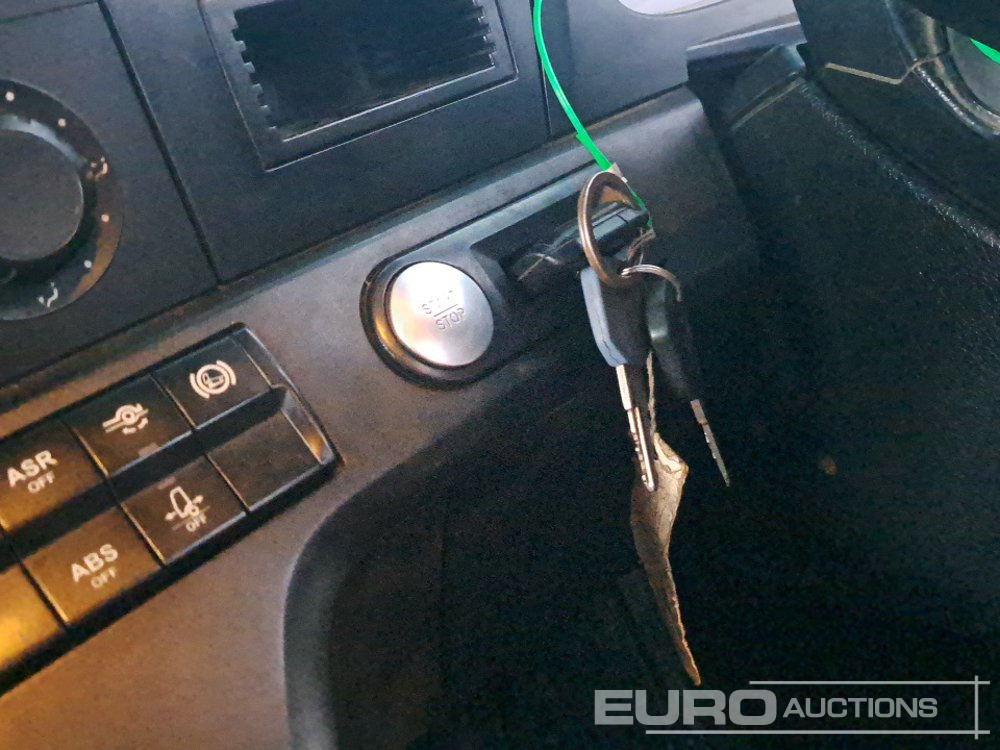 Tipper 2016 Mercedes Arocs 3240: picture 47 Tipper 2016 Mercedes Arocs 3240: picture 47