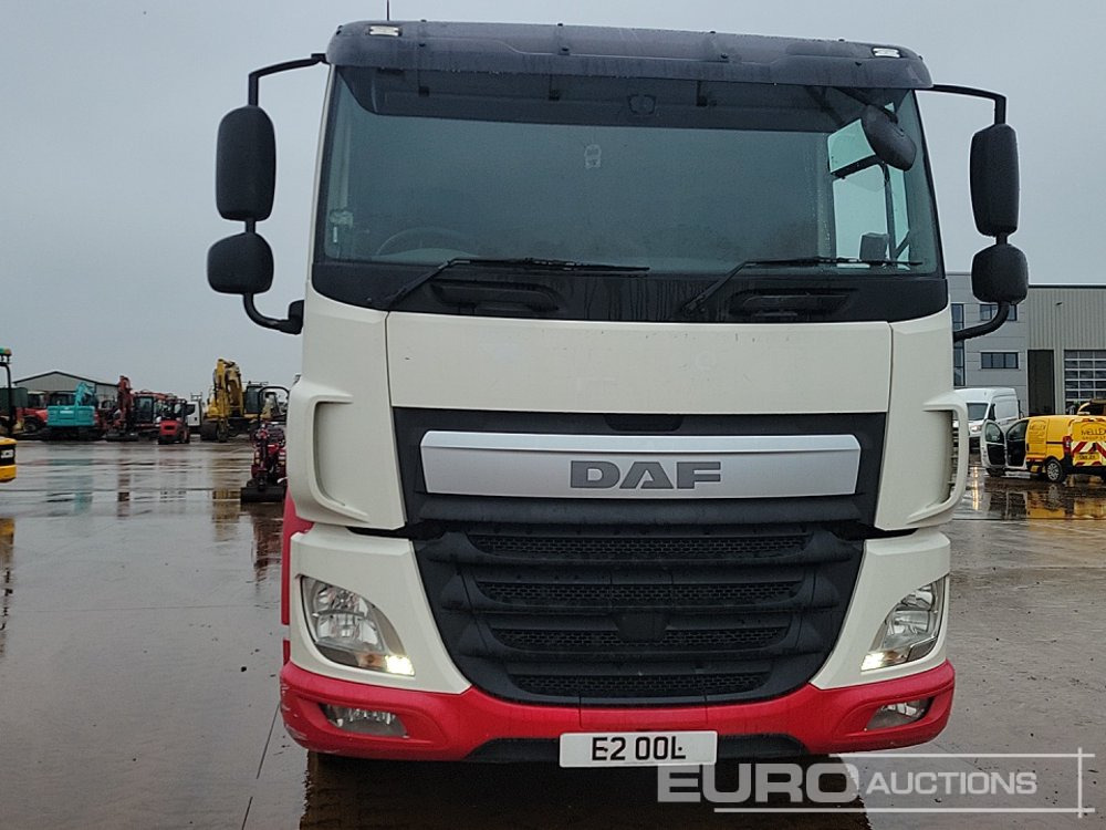 Dropside/ Flatbed truck for transportation of heavy machinery 2017 DAF CF260: picture 8