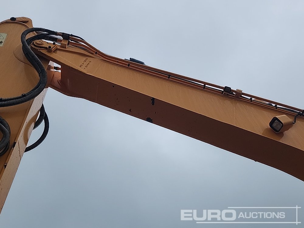 Crawler excavator 2017 Hyundai HX140-L: picture 13