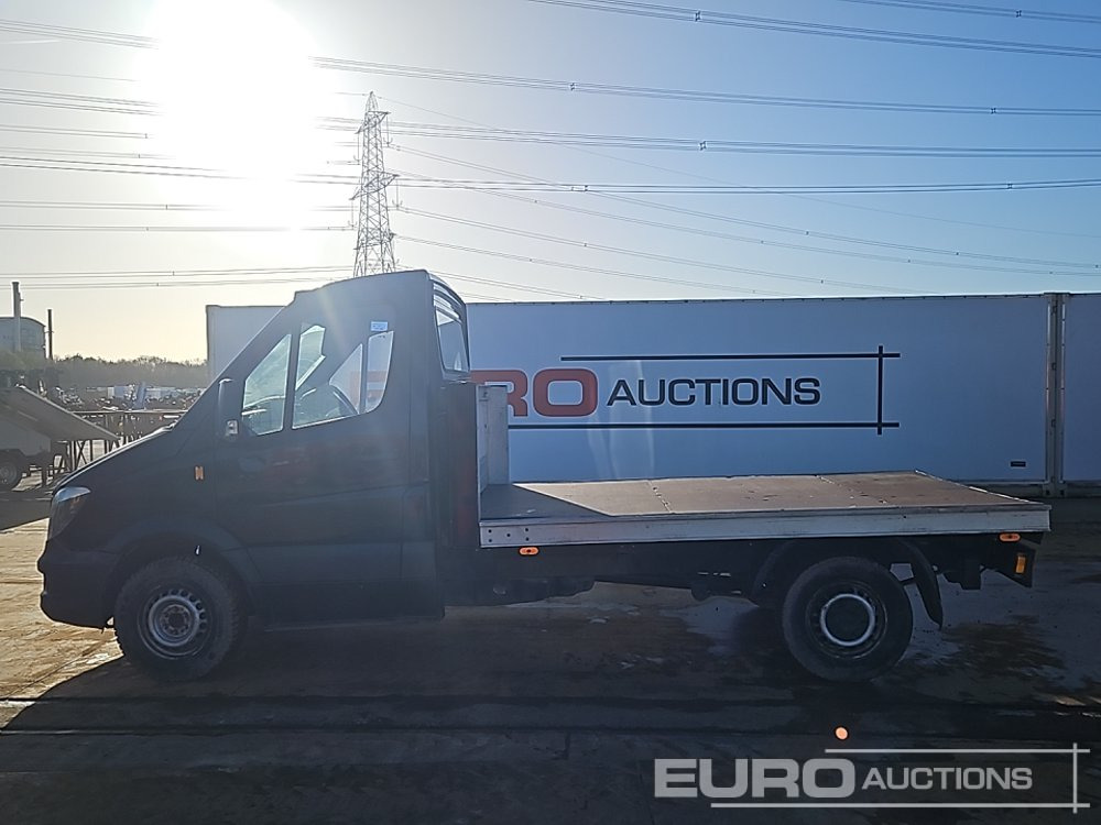 2017 Mercedes Sprinter - Open body delivery van: picture 2 2017 Mercedes Sprinter - Open body delivery van: picture 2