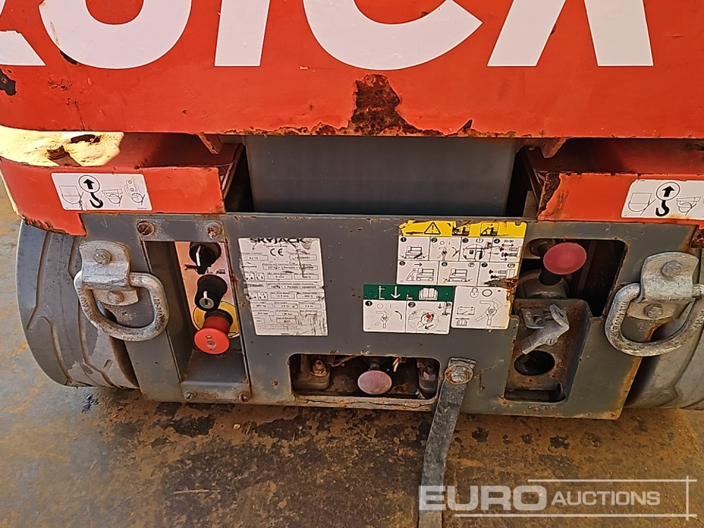 Aerial platform 2017 SkyJack SJ12: picture 21