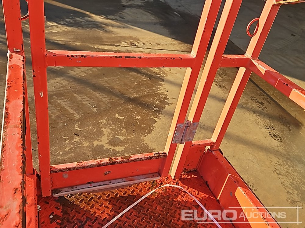 Aerial platform 2017 SkyJack SJ12: picture 17