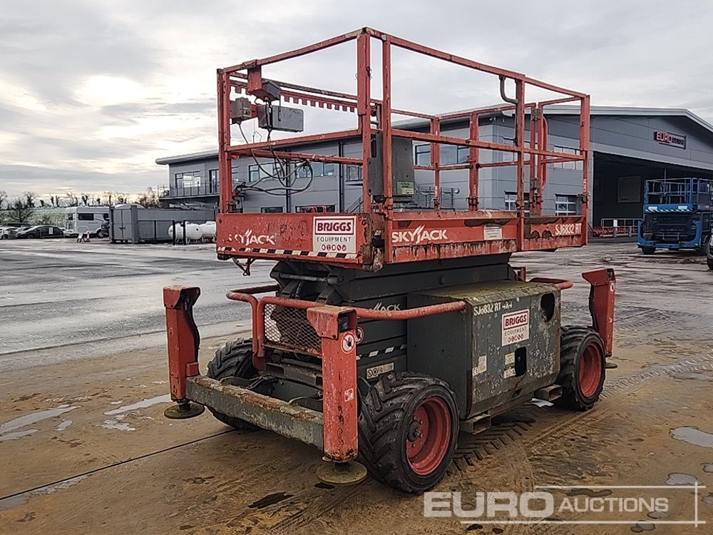 2017 SkyJack SJ6832RT - Aerial platform: picture 5 2017 SkyJack SJ6832RT - Aerial platform: picture 5