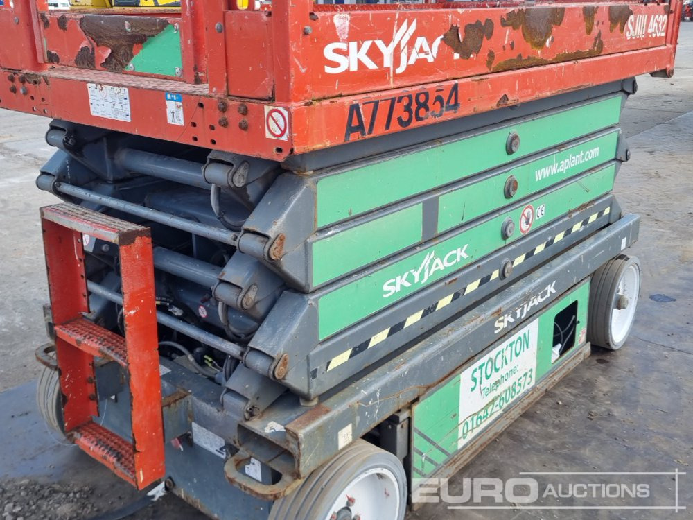 Aerial platform 2017 SkyJack SJIII 4632: picture 13