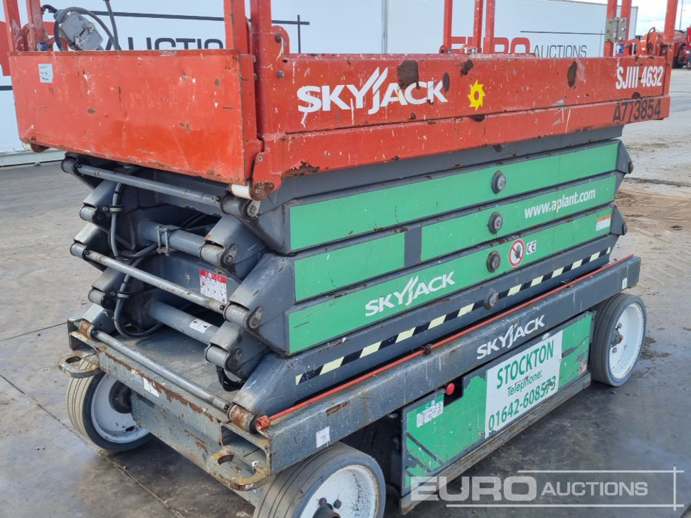 Aerial platform 2017 SkyJack SJIII 4632: picture 17