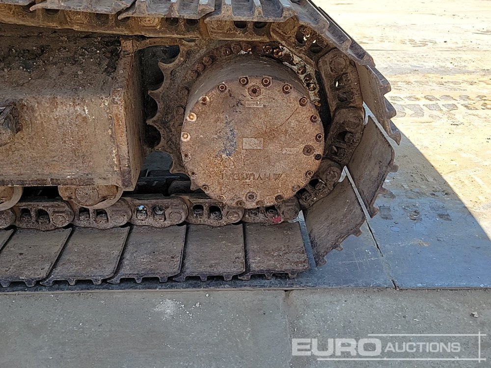 Crawler excavator 2018 Hyundai HX220L: picture 11