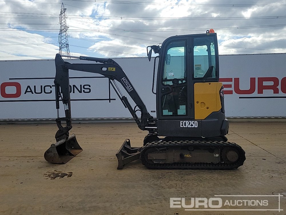 2018 Volvo ECR25D - Mini excavator: picture 2 2018 Volvo ECR25D - Mini excavator: picture 2