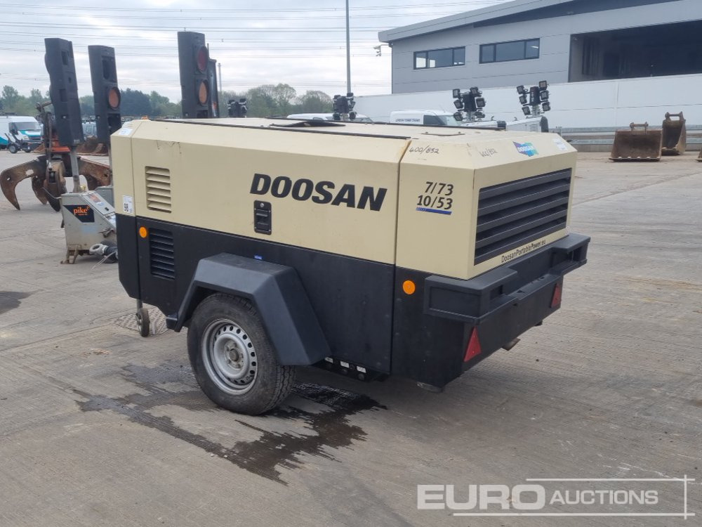 2020 Doosan 773 260CFM - Air compressor: picture 3 2020 Doosan 773 260CFM - Air compressor: picture 3