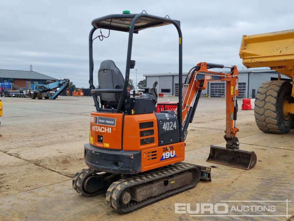 2020 Hitachi ZX19U-6 YR - Mini excavator: picture 5 2020 Hitachi ZX19U-6 YR - Mini excavator: picture 5