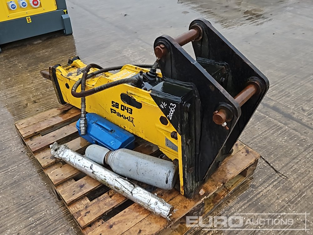 2020 Hydraulic Breaker 45mm Pin to suit Backhoe Loader - Hydraulic hammer: picture 3 2020 Hydraulic Breaker 45mm Pin to suit Backhoe Loader - Hydraulic hammer: picture 3