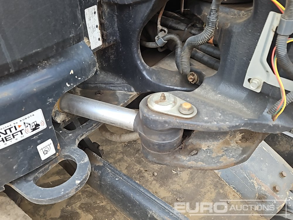 Mini excavator 2020 Kubota U50-5: picture 17