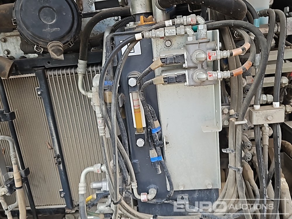 Mini excavator 2020 Kubota U50-5: picture 30