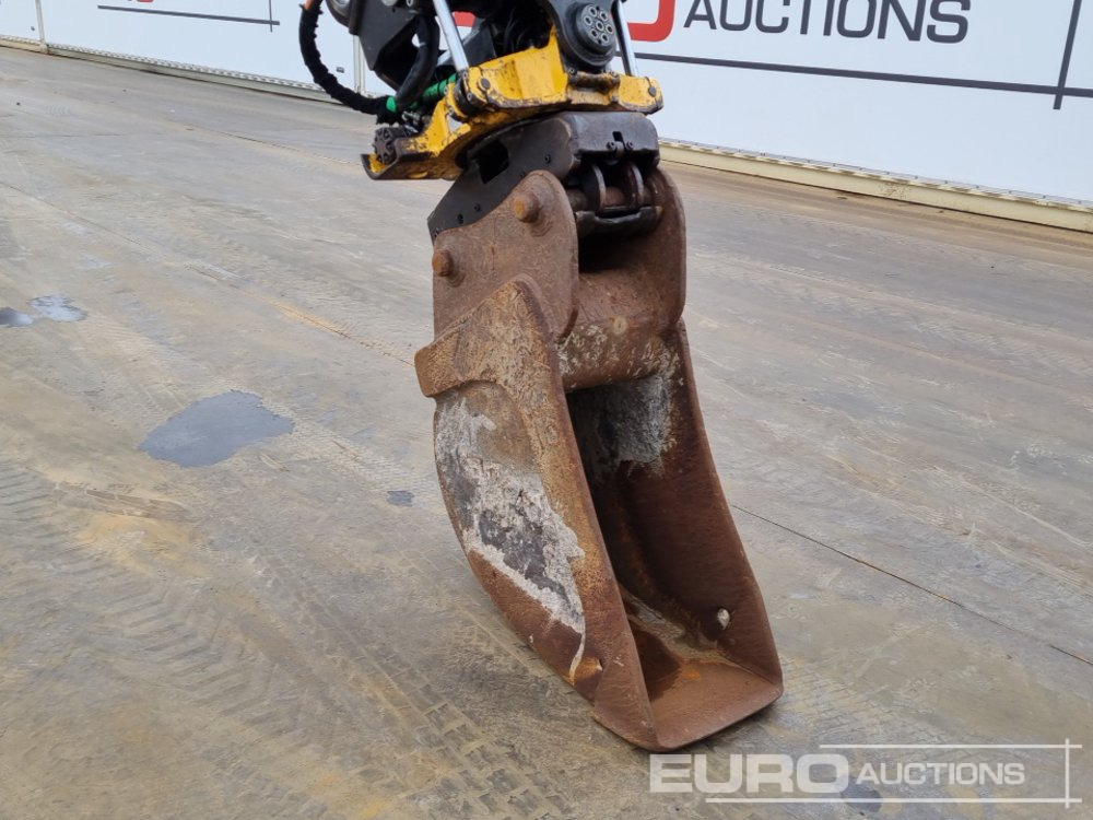 Crawler excavator 2020 Volvo EC140LC: picture 20