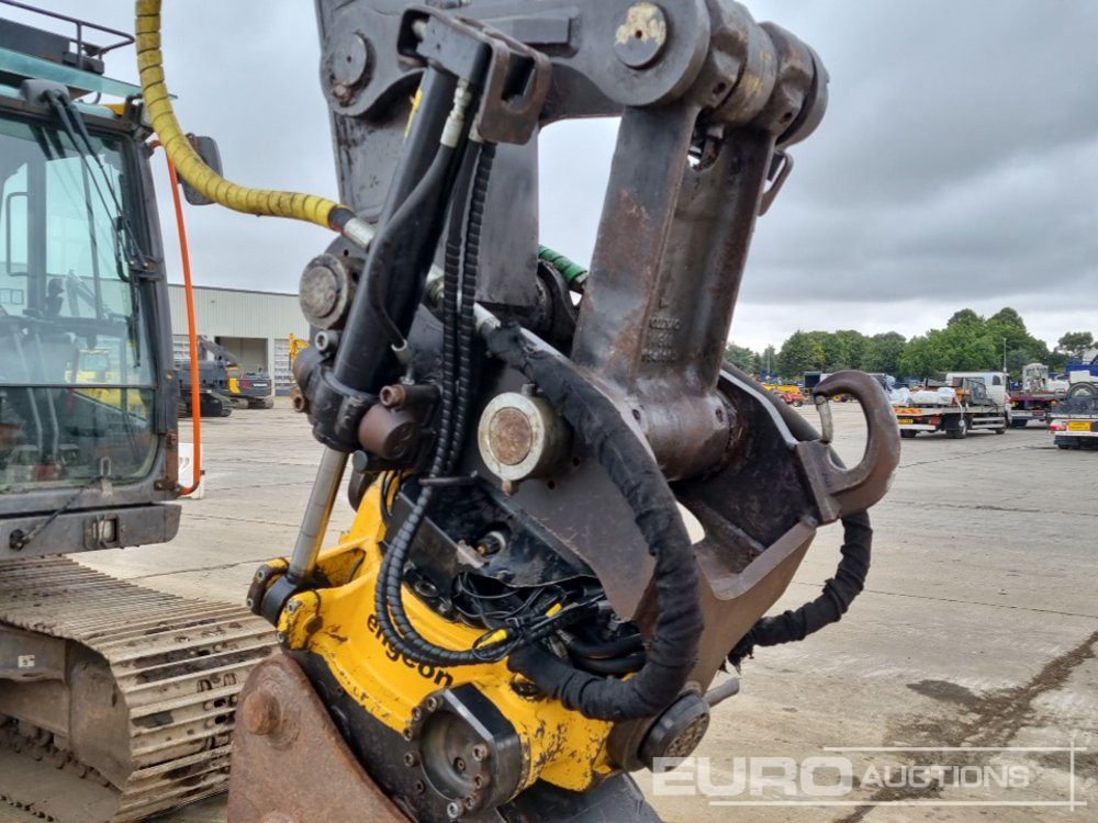 Crawler excavator 2020 Volvo EC140LC: picture 23