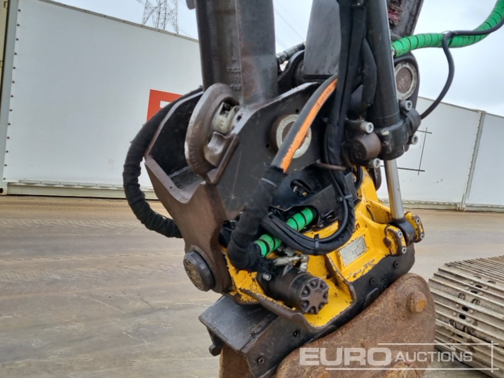 Crawler excavator 2020 Volvo EC140LC: picture 22