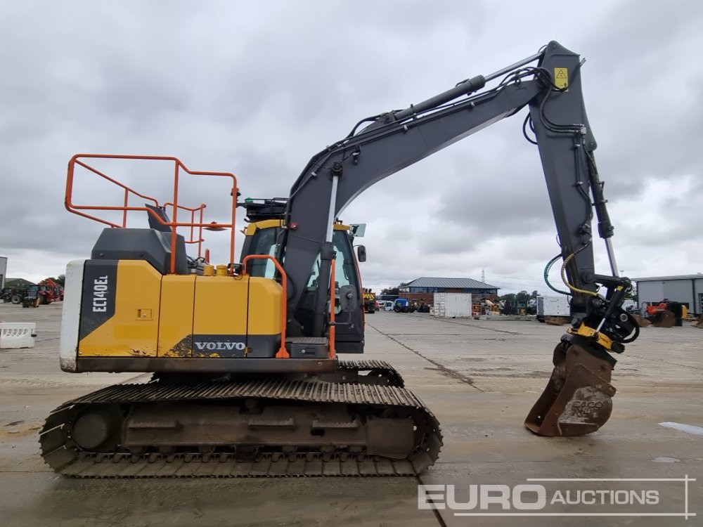 Crawler excavator 2020 Volvo EC140LC: picture 6