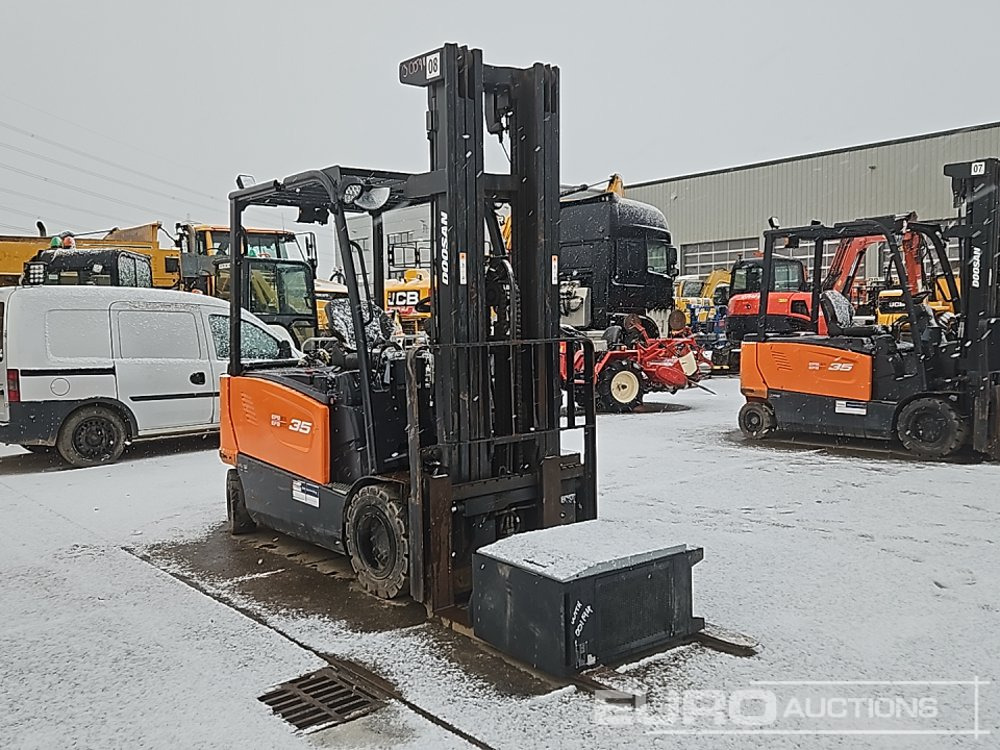 Forklift 2021 Doosan B35X-7 Plus: picture 7 Forklift 2021 Doosan B35X-7 Plus: picture 7
