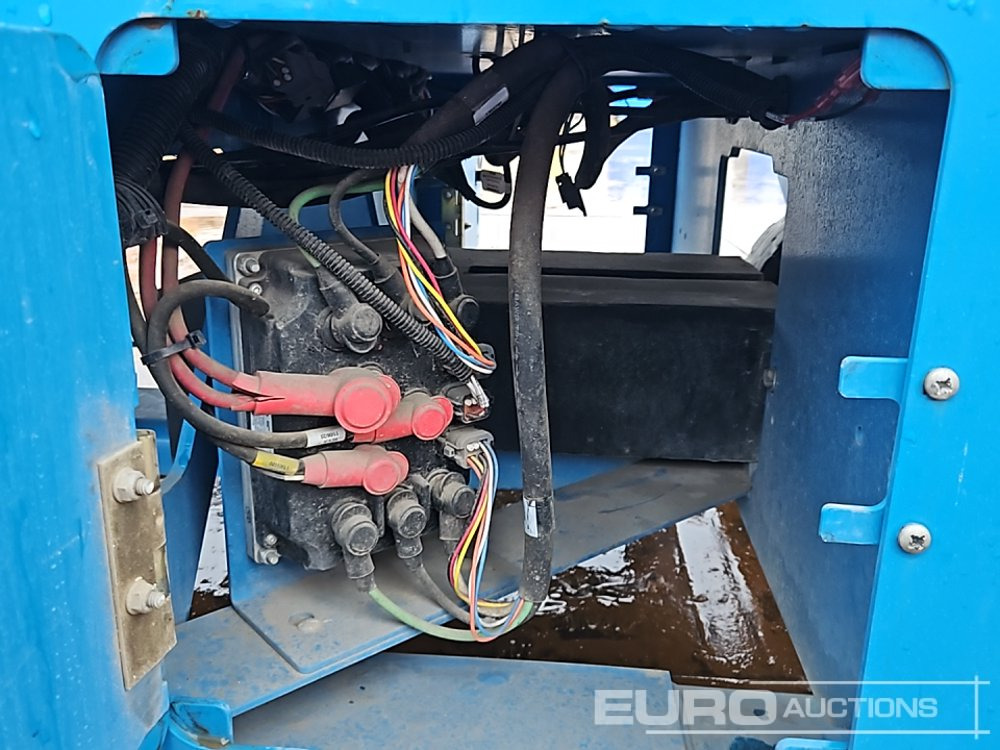 Aerial platform 2021 Genie GS3246: picture 21