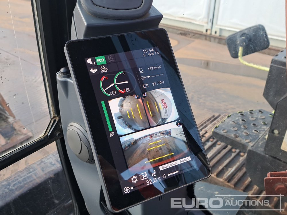 2022 Hitachi ZX135USBL-7 - Crawler excavator: picture 5 2022 Hitachi ZX135USBL-7 - Crawler excavator: picture 5